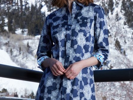 Sag Harbor Dress - Navy Gound Medallion Print For Sale